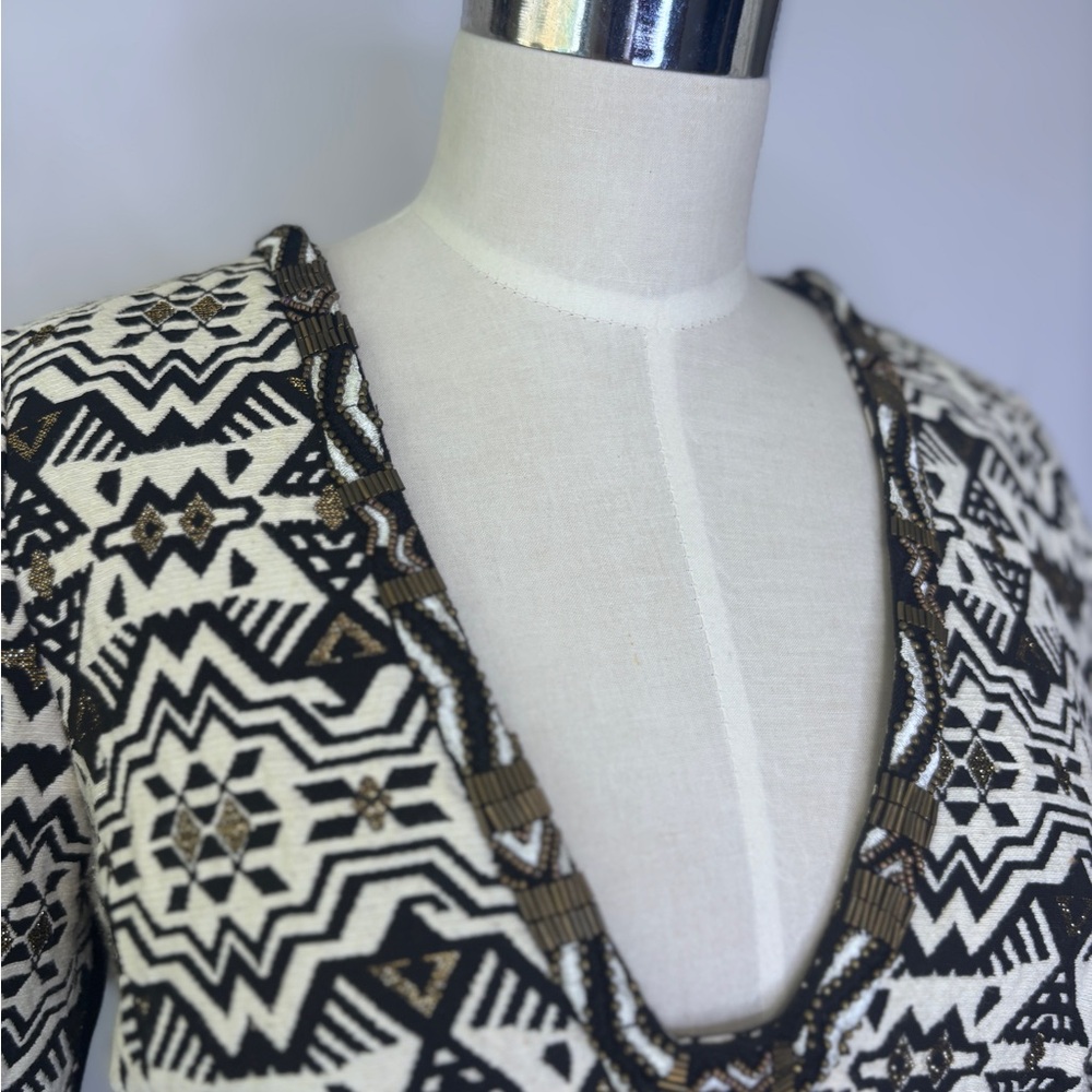 Twelfth‎ Street Black, White and Metallic Geometric Tunic Dress - Picture 7 of 9